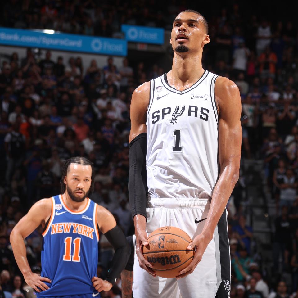 NBA神操作：马刺出台地域限购，直接取消外地尼克斯球迷门票订单