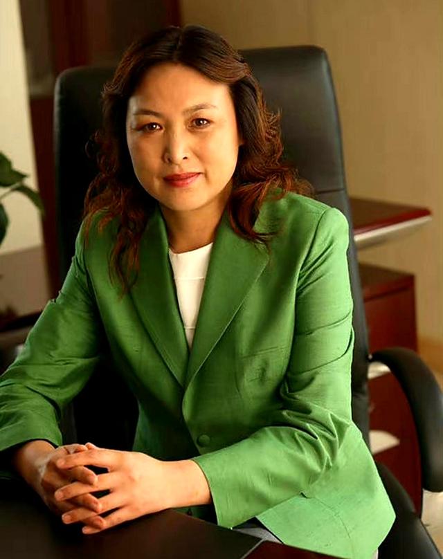 巴拿马前锋：我钦佩伊布，但我们不是受气包，会表现得很好